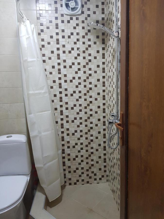 Relax Samtredia Exterior foto